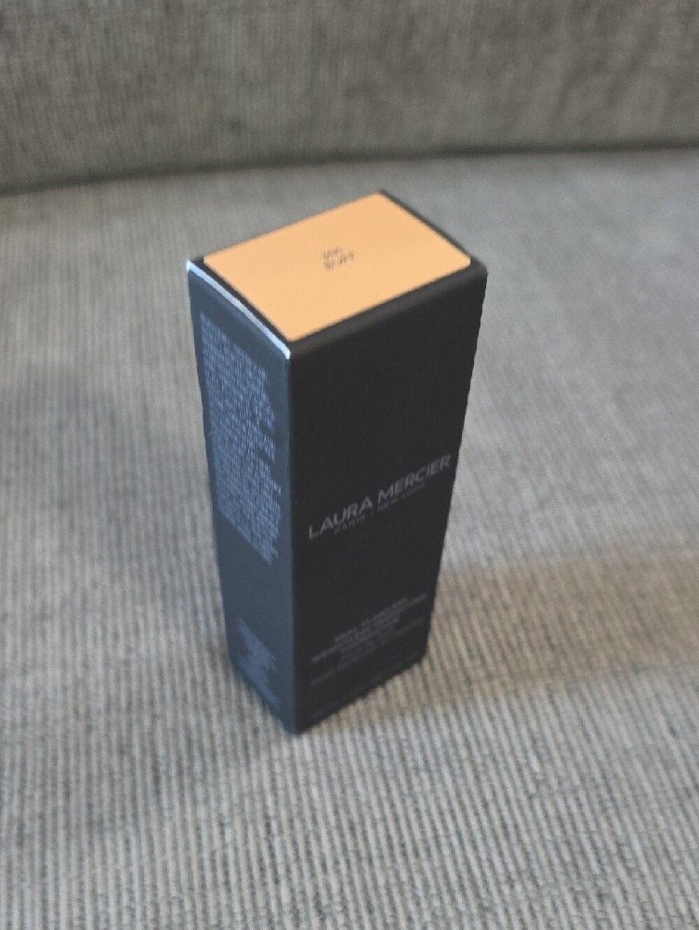 Laura Mercier Real Flawless Perfecting Foundation, 1oz., New, Silk Or Buff. - Picture 6 of 13